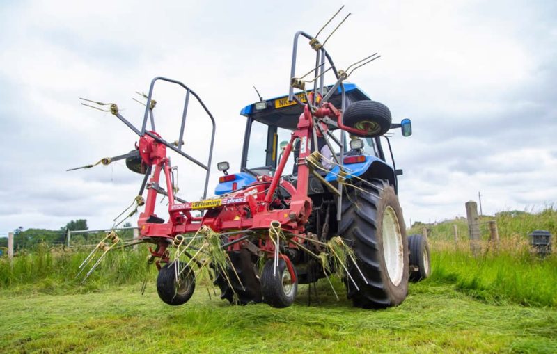 How to make hay - Hay Tedder HAYAG5.2TED