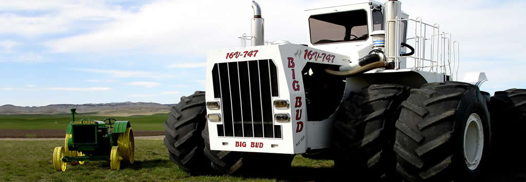 World's Largest Farm Tractor - Big Bud 16V-747