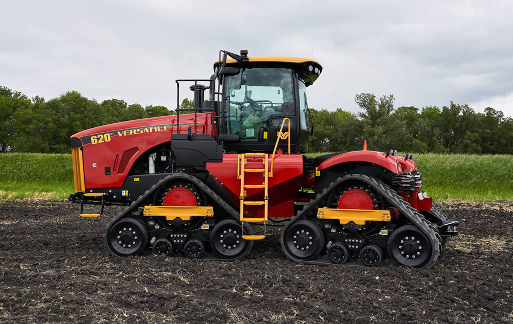 Versatile-Delta-Track-620 Articulated Tractor